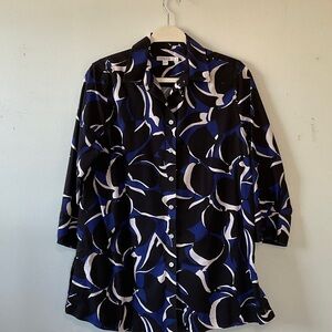 Chico's Black Blue White Abstract Button-Up Tunic